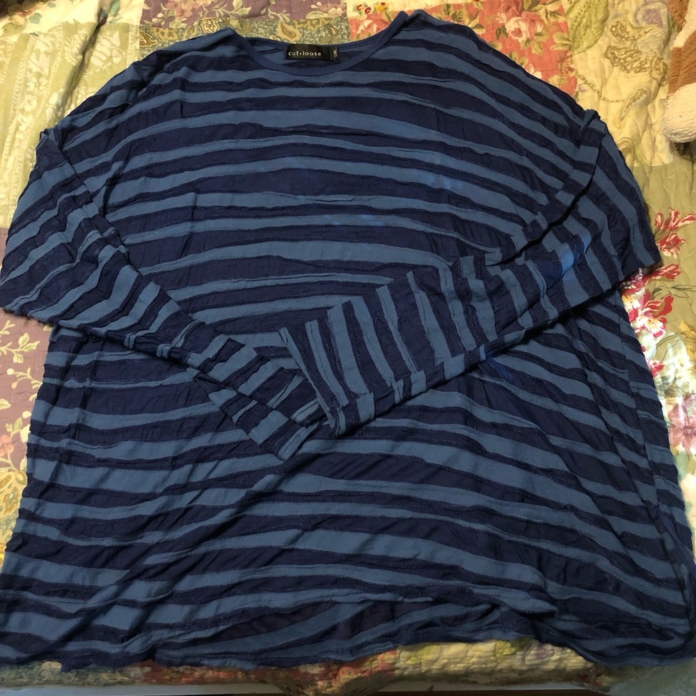 Sheer, slouchy top